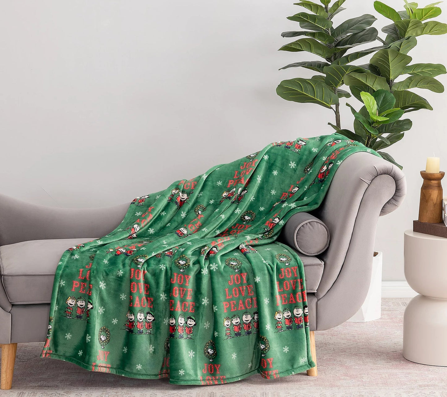 Peanuts Holiday Blanket