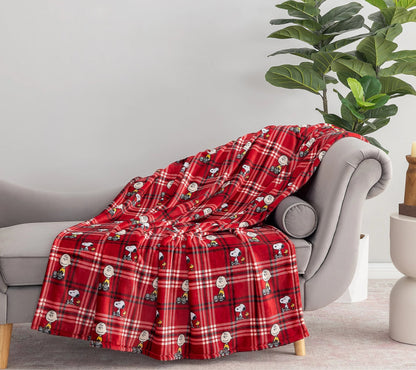 Peanuts Holiday Blanket